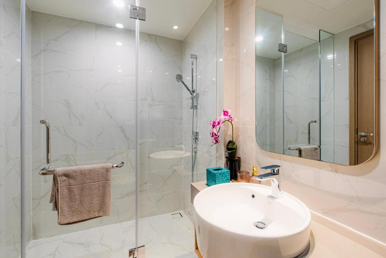 Zenity Luxury Apartment In District 1 Since 2024 Hô Chi Minh-Ville Extérieur photo