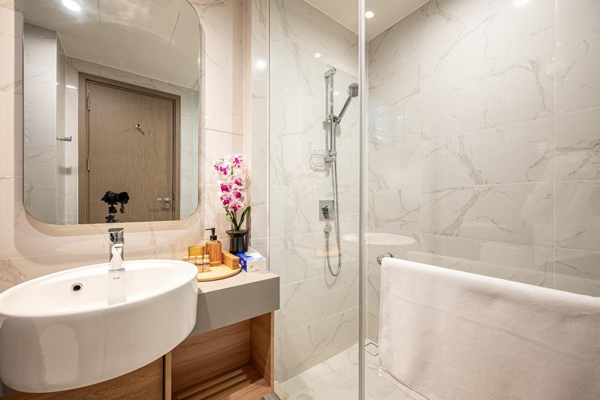 Zenity Luxury Apartment In District 1 Since 2024 Hô Chi Minh-Ville Extérieur photo